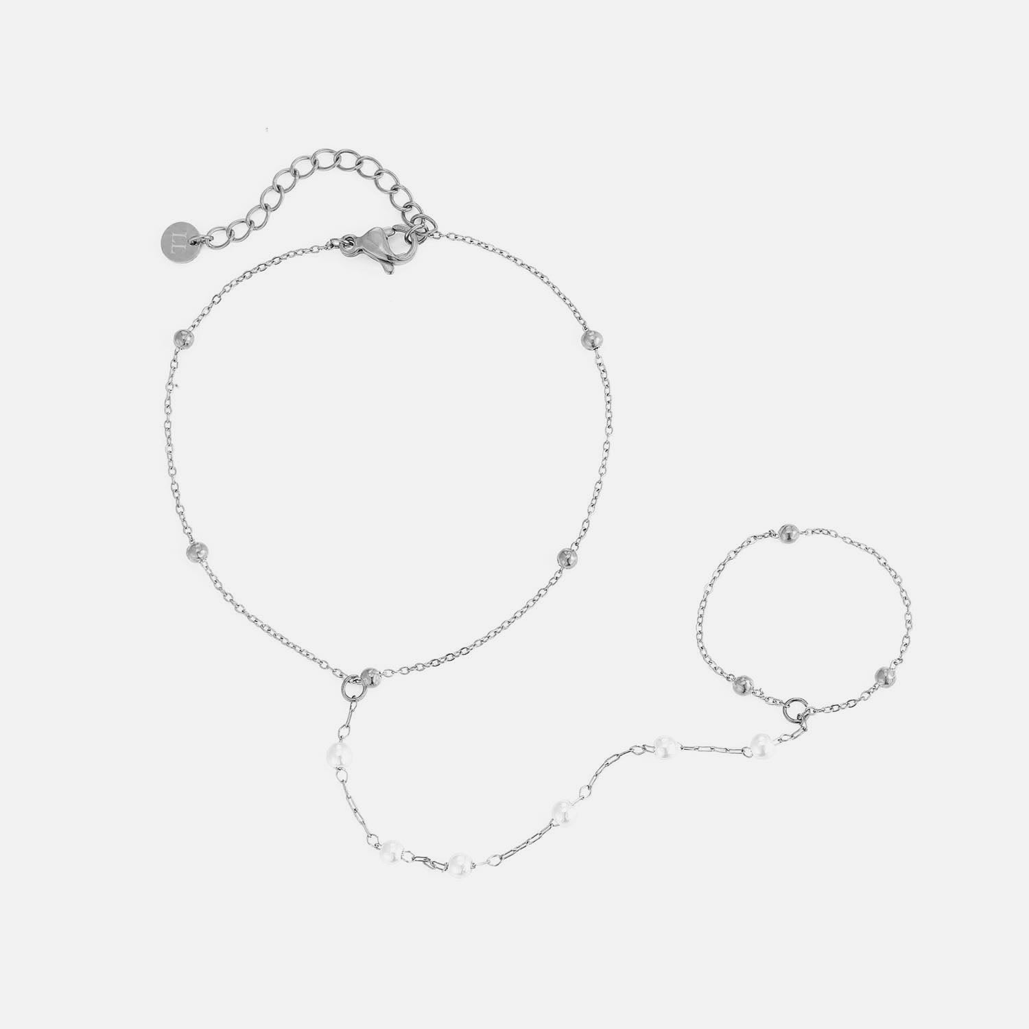 Hand Chain Pearl Party