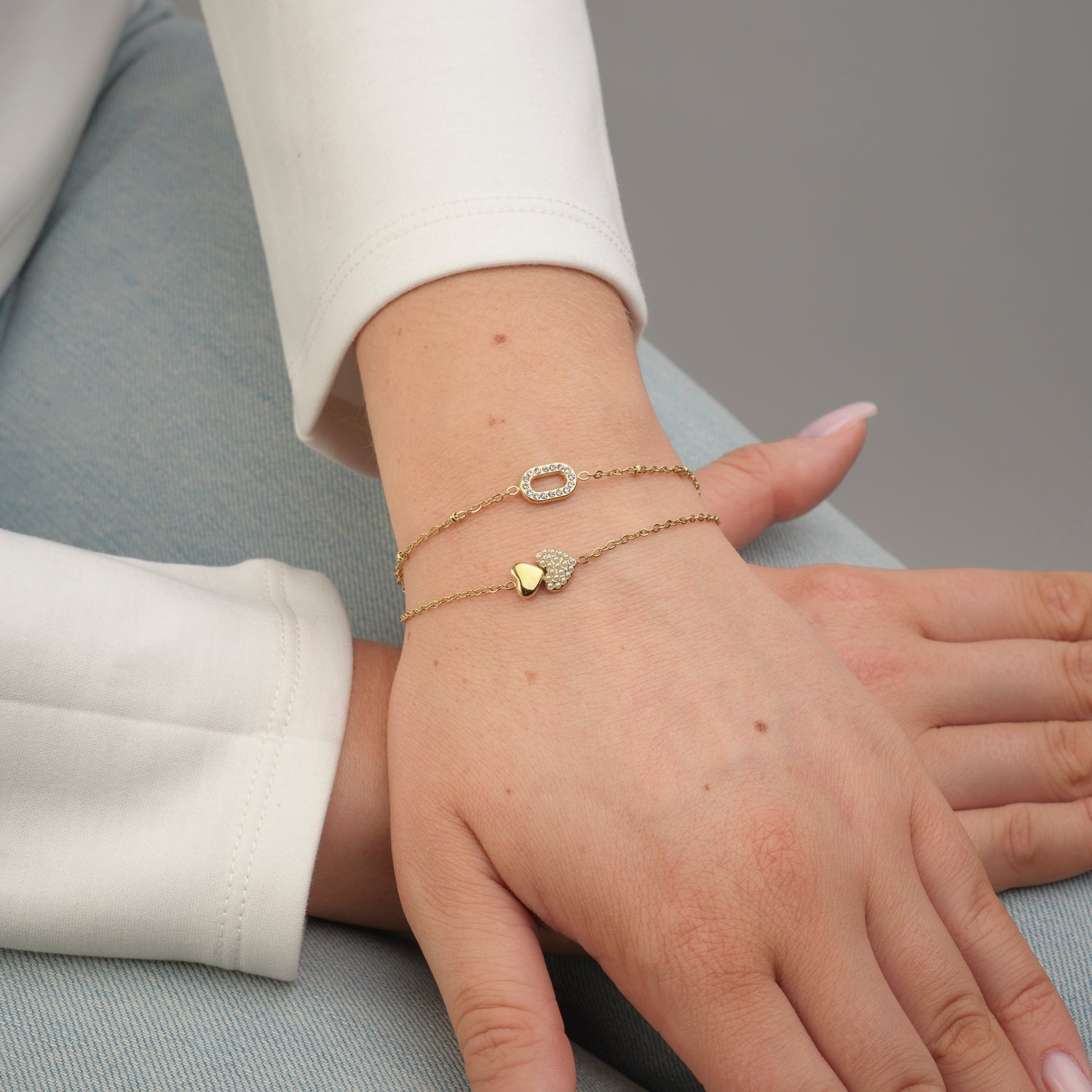 Armband fancy ovaal steentjes goud - Desieradenconcurrent.nl