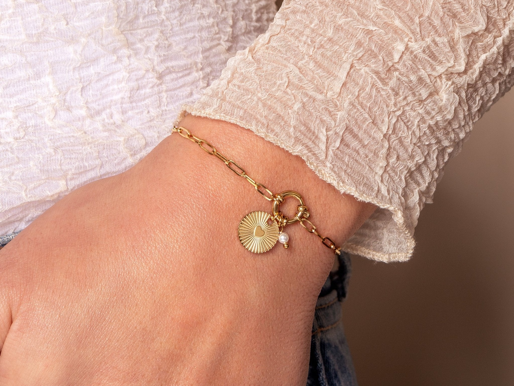 Armband munt en parel goud - Desieradenconcurrent.nl