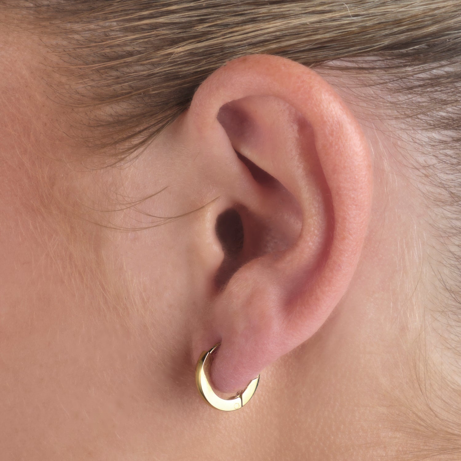 Basic 16mm creolen goud - Desieradenconcurrent.nl