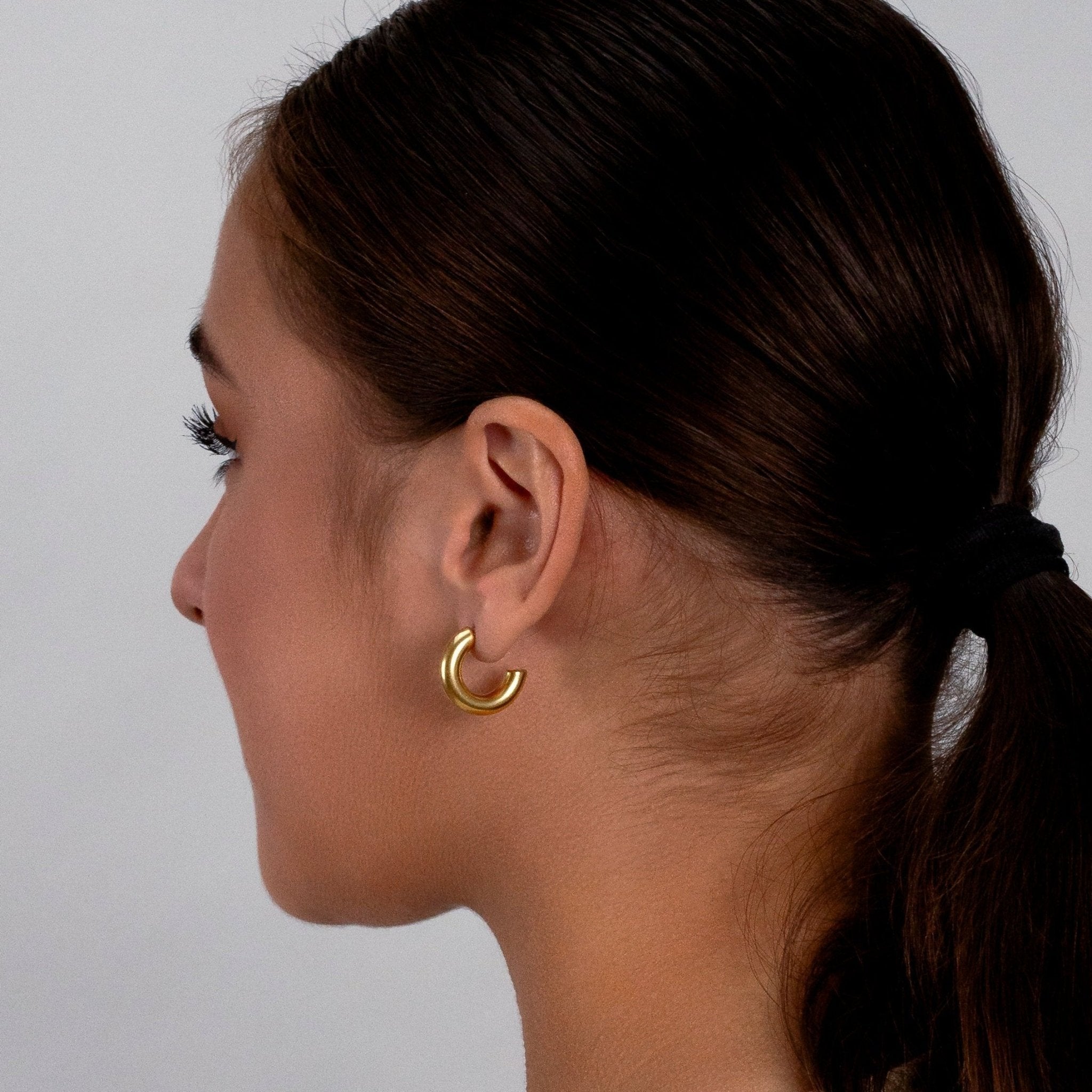 Basic creolen 23mm goud - Desieradenconcurrent.nl