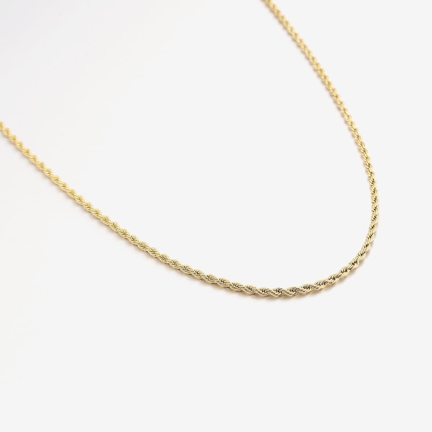 Gedraaide ketting 2mm goud - Desieradenconcurrent.nl