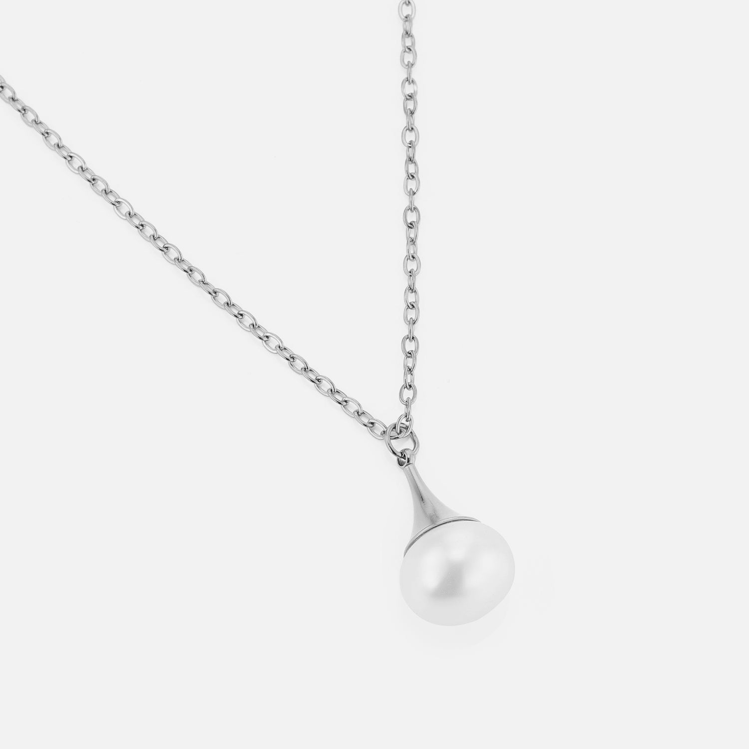 Ketting druppel parel zilver - Desieradenconcurrent.nl