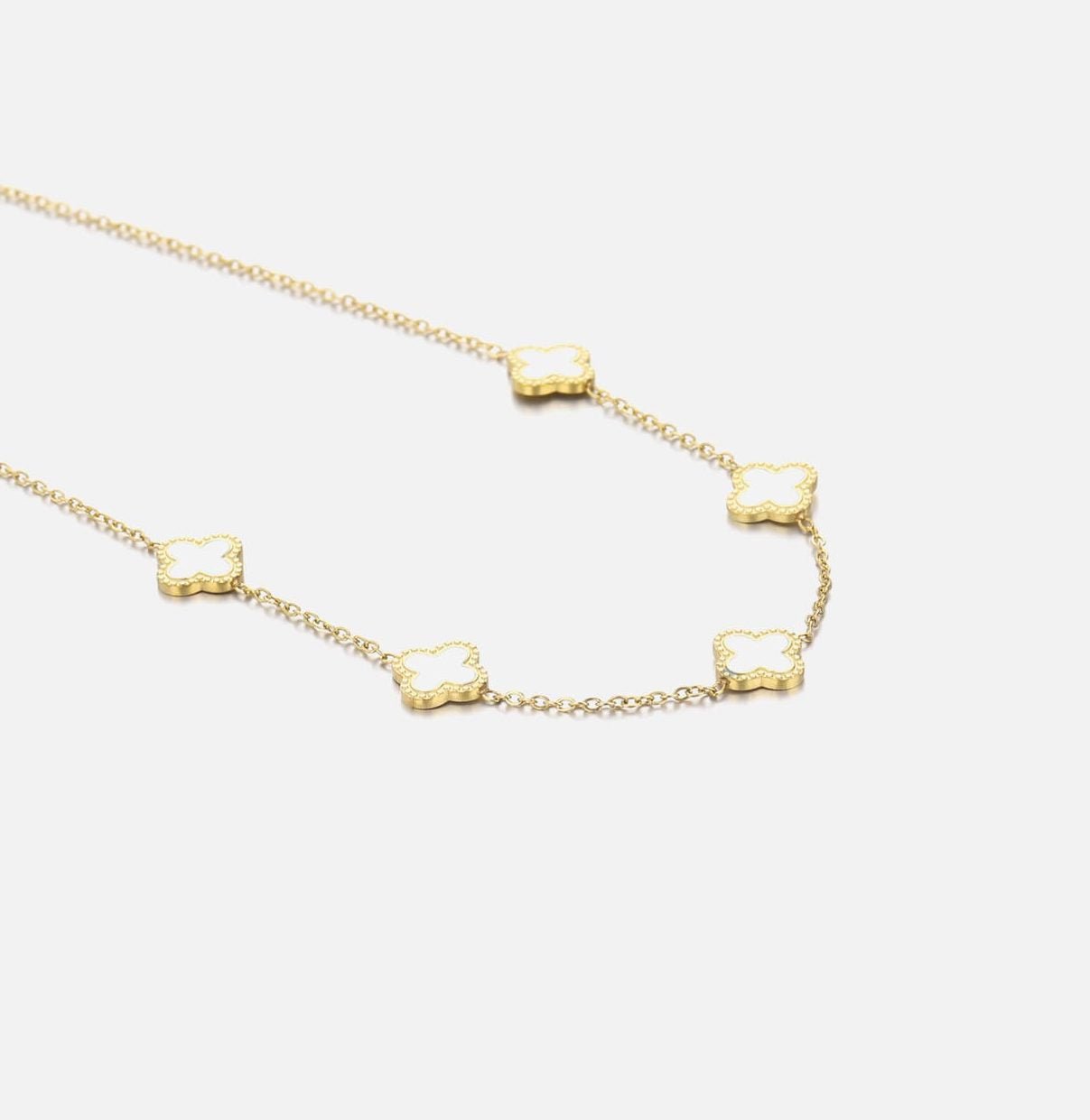 Ketting klaver gold/white - Desieradenconcurrent.nl