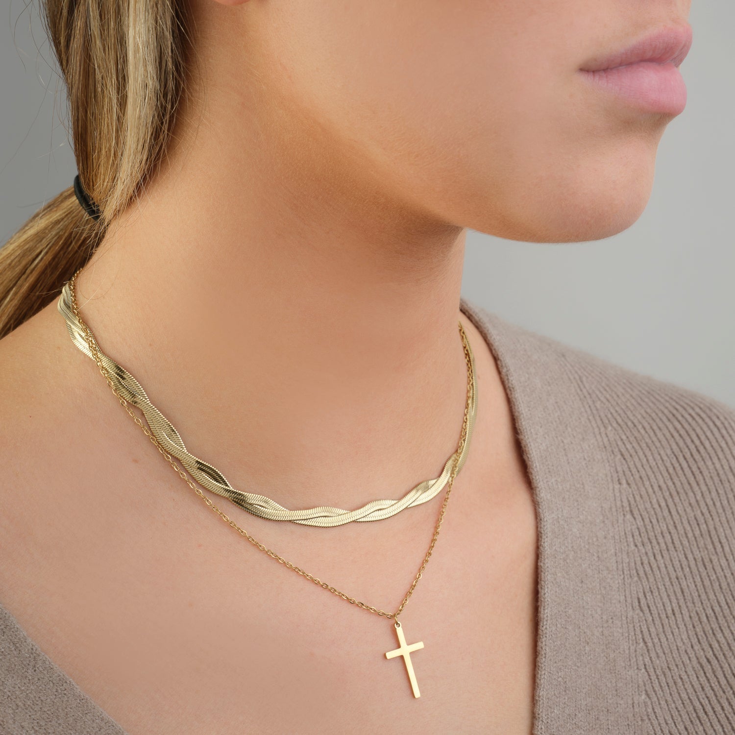 Ketting kruisje goud groot - Desieradenconcurrent.nl