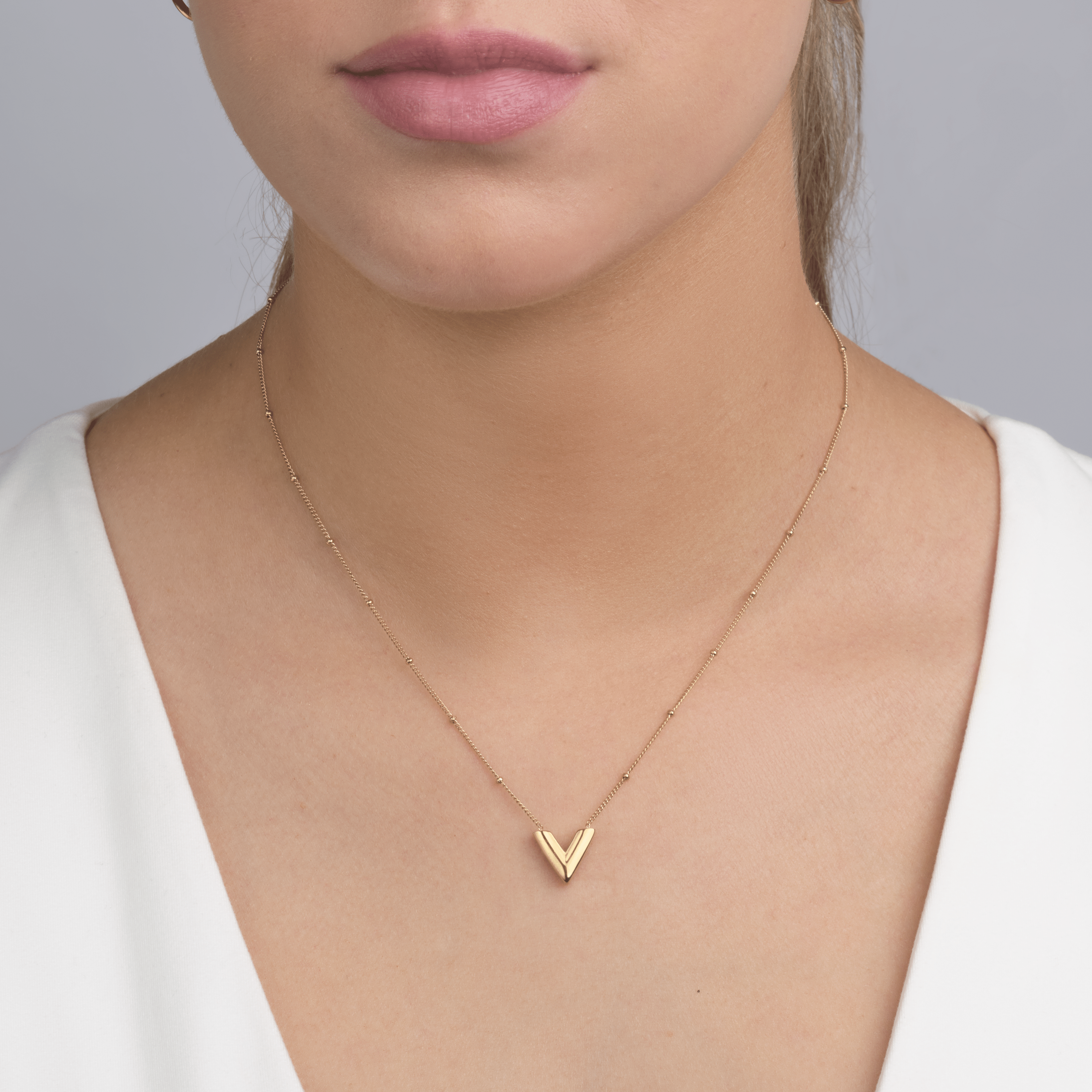 Ketting V goud - Desieradenconcurrent.nl