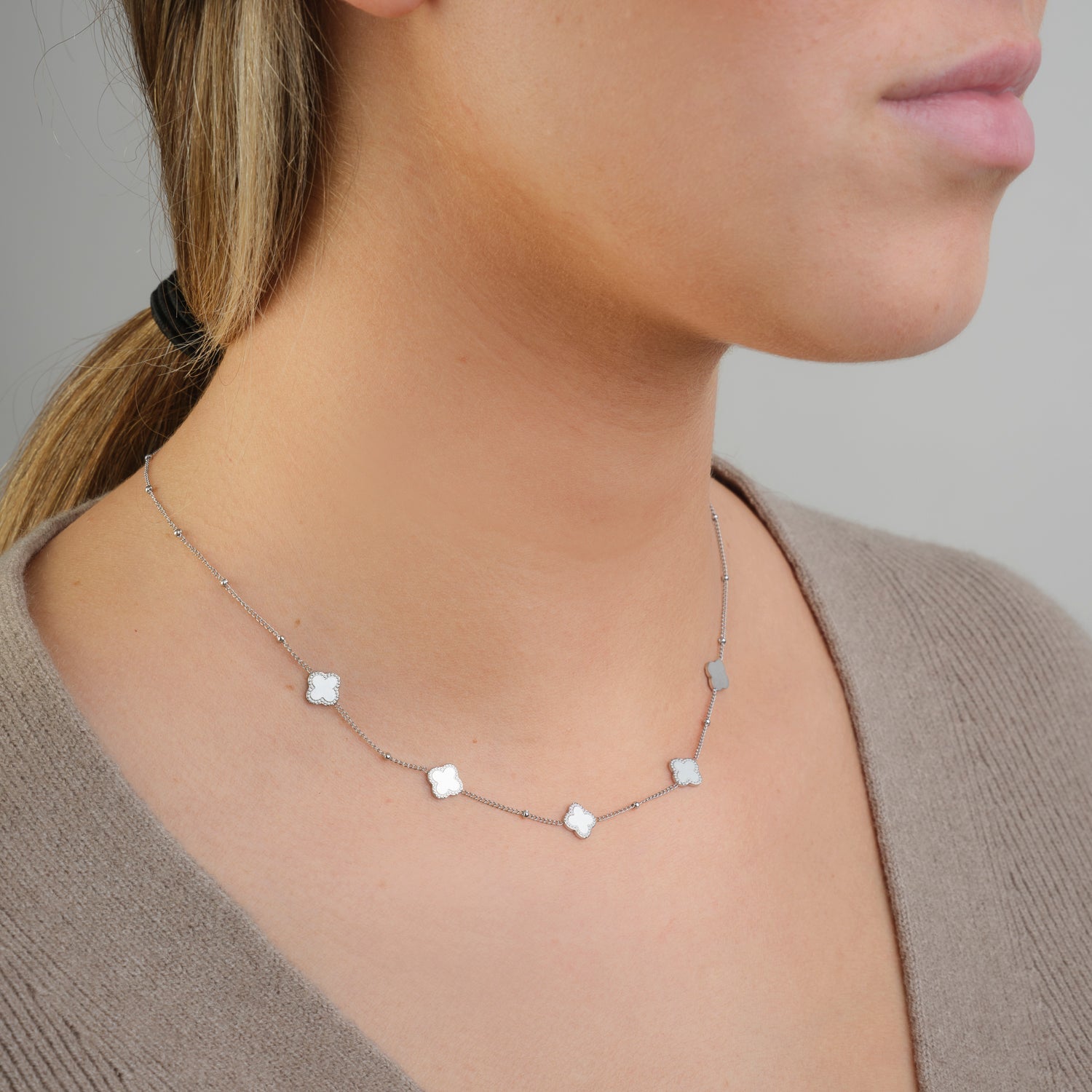 Klavers ketting zilver - Desieradenconcurrent.nl