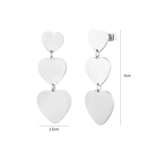 Oorbellen hangende hartjes zilver - Desieradenconcurrent.nl