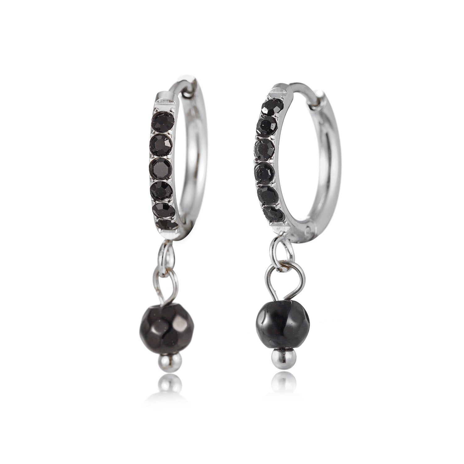 Oorring zwarte steentjes lux zilver - Desieradenconcurrent.nl