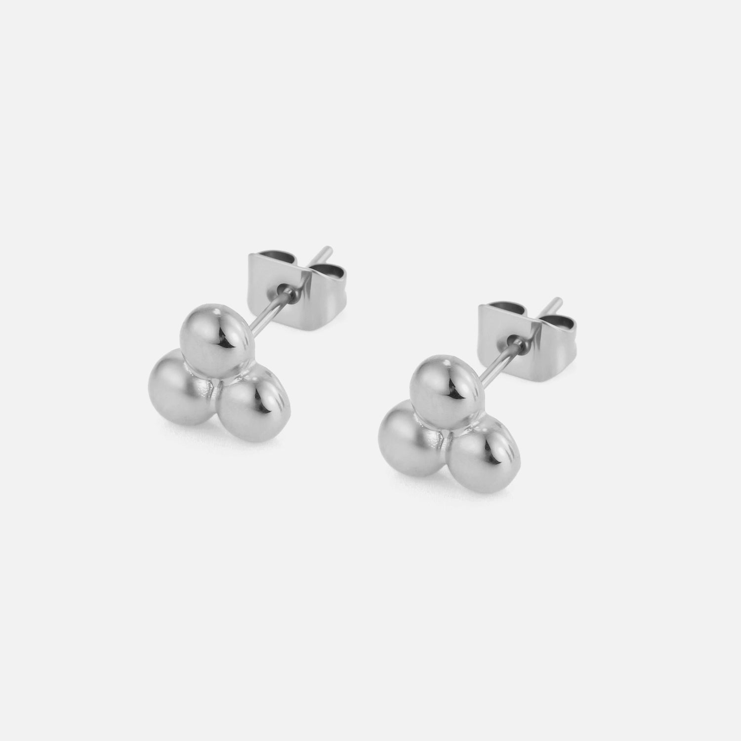 Oorstekers dots zilver - Desieradenconcurrent.nl
