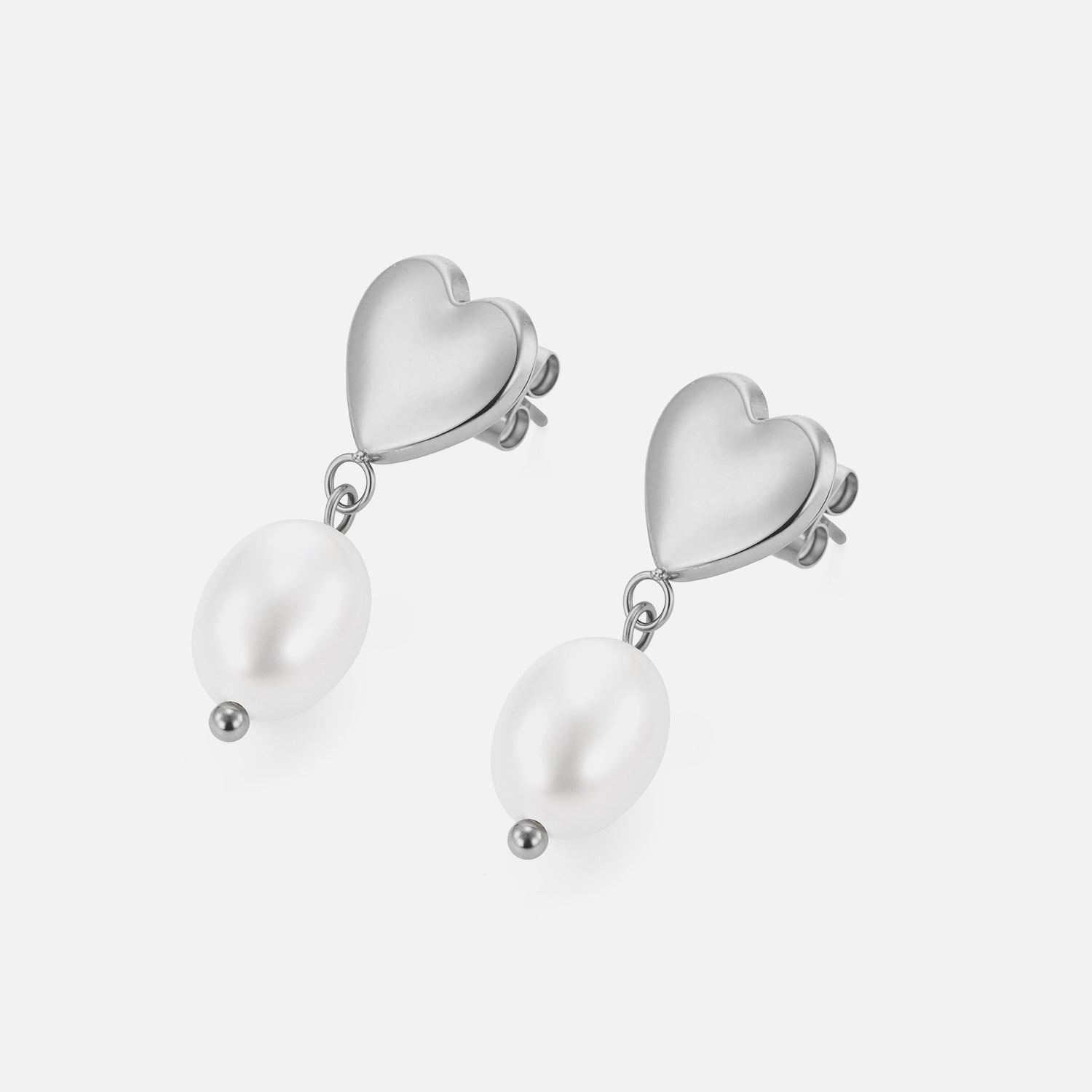Oorstekers hart met parel zilver - Desieradenconcurrent.nl