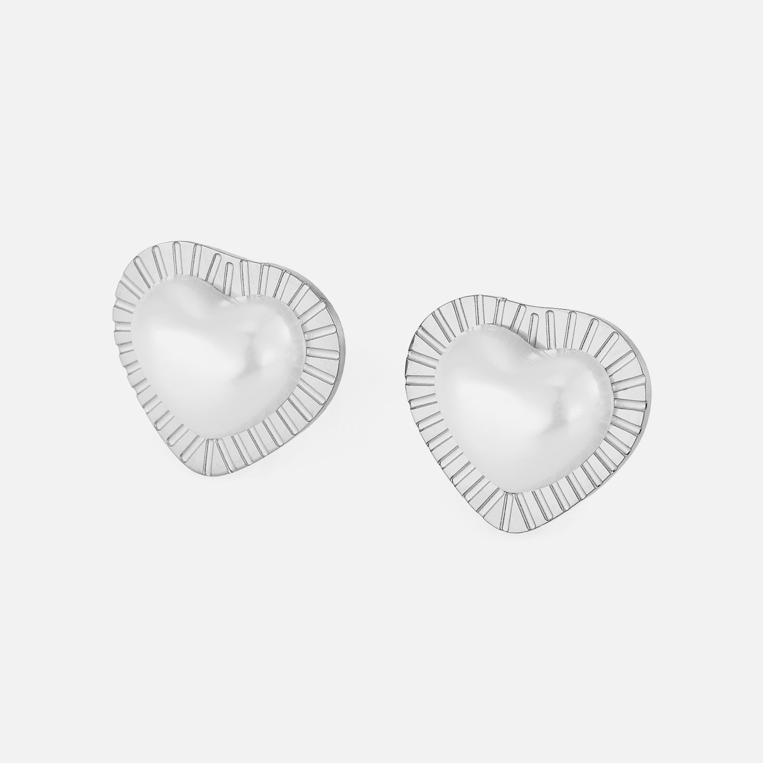Oorstekers parel hart zilver - Desieradenconcurrent.nl