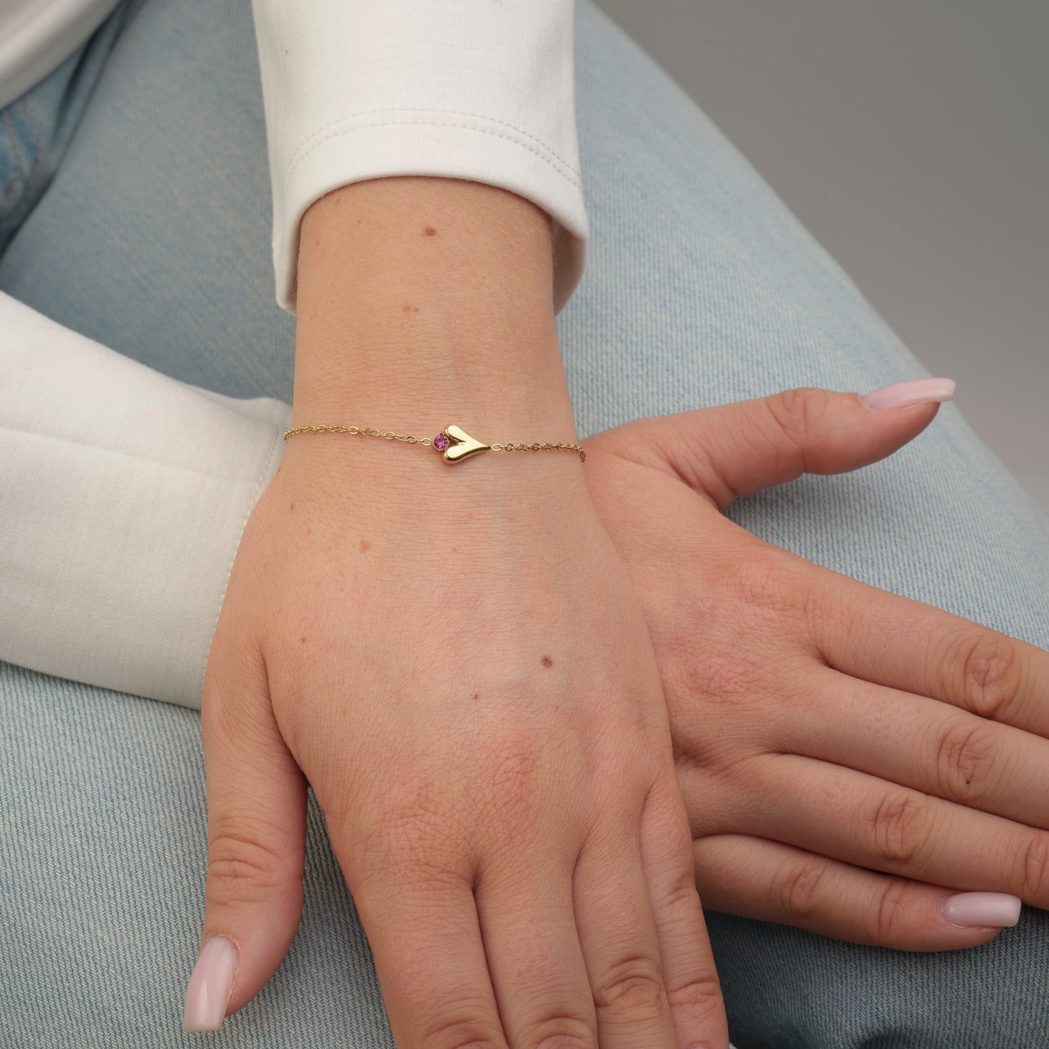 Enchanting Heart Bracelet