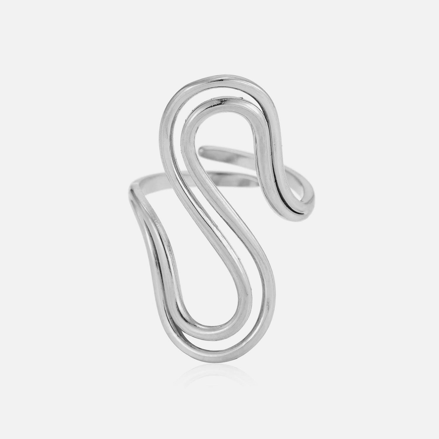 Wave Ring – Effortless Style