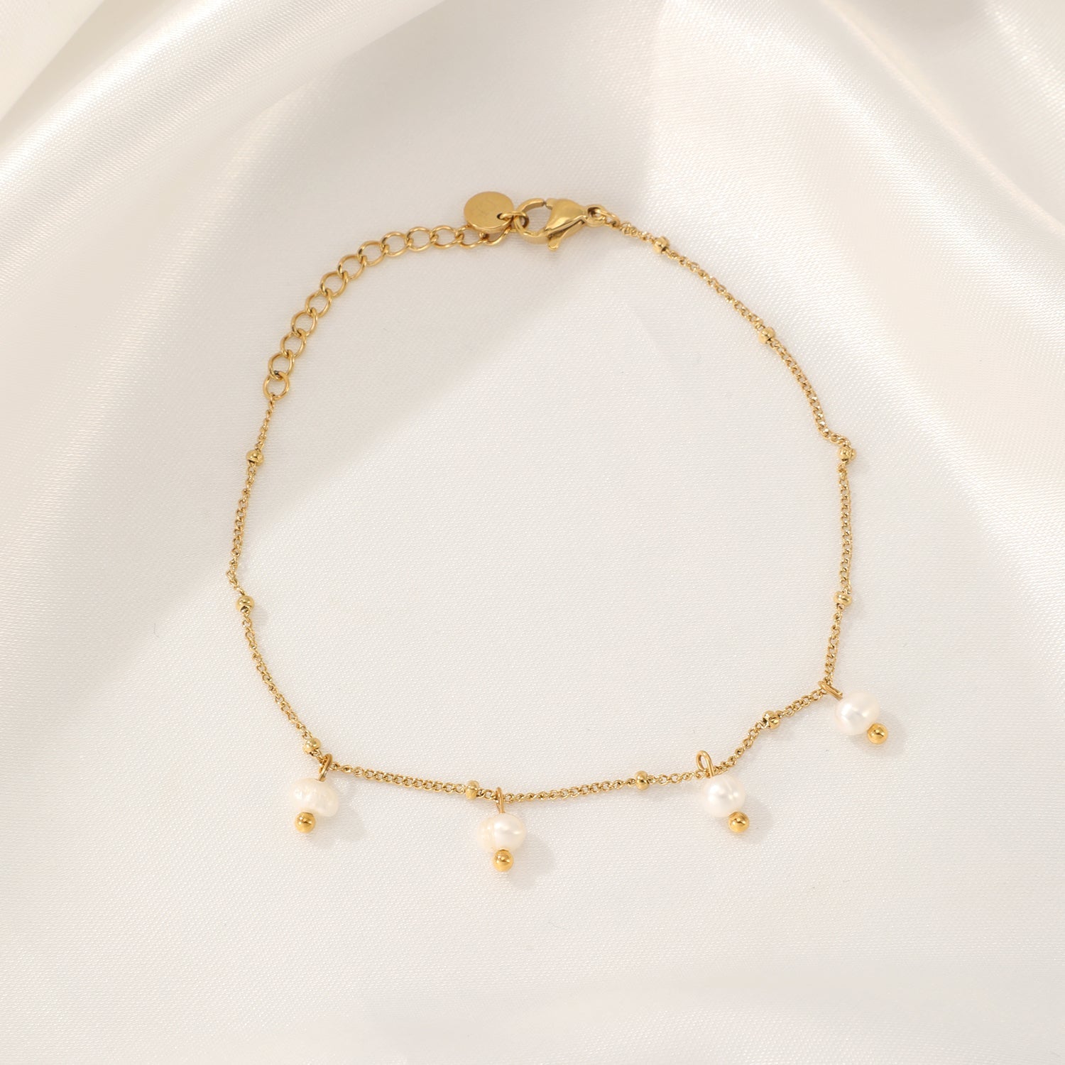 Armband parels goud - Desieradenconcurrent.nl