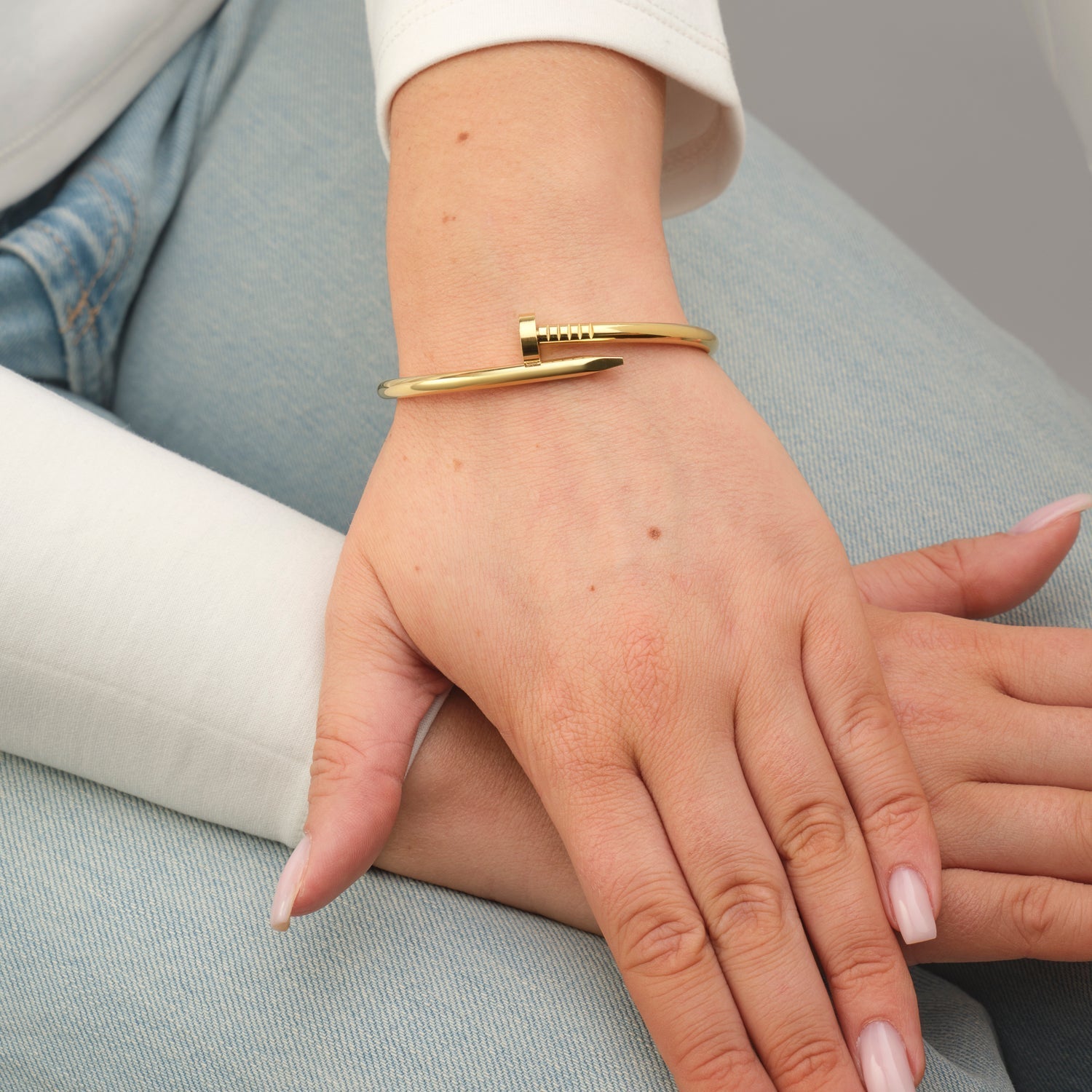 Bangle spijker goud - Desieradenconcurrent.nl