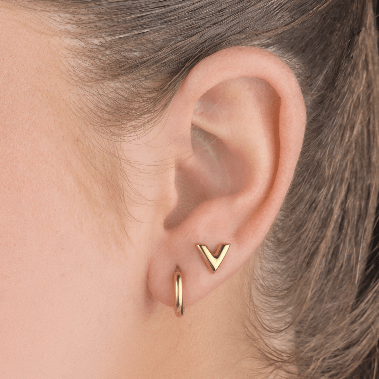 Basic ring oorbellen goud - Desieradenconcurrent.nl