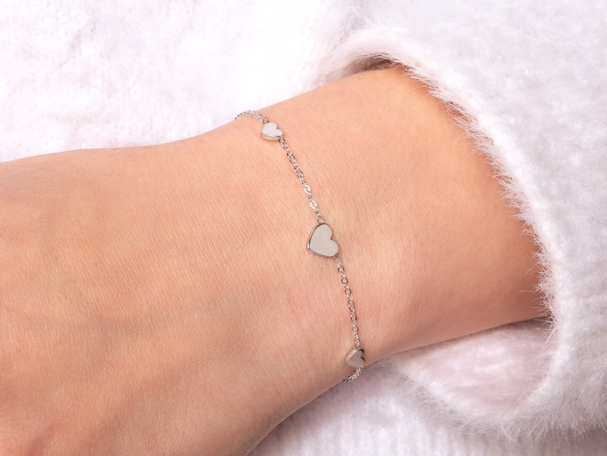 Drie hartjes armband zilver - Desieradenconcurrent.nl