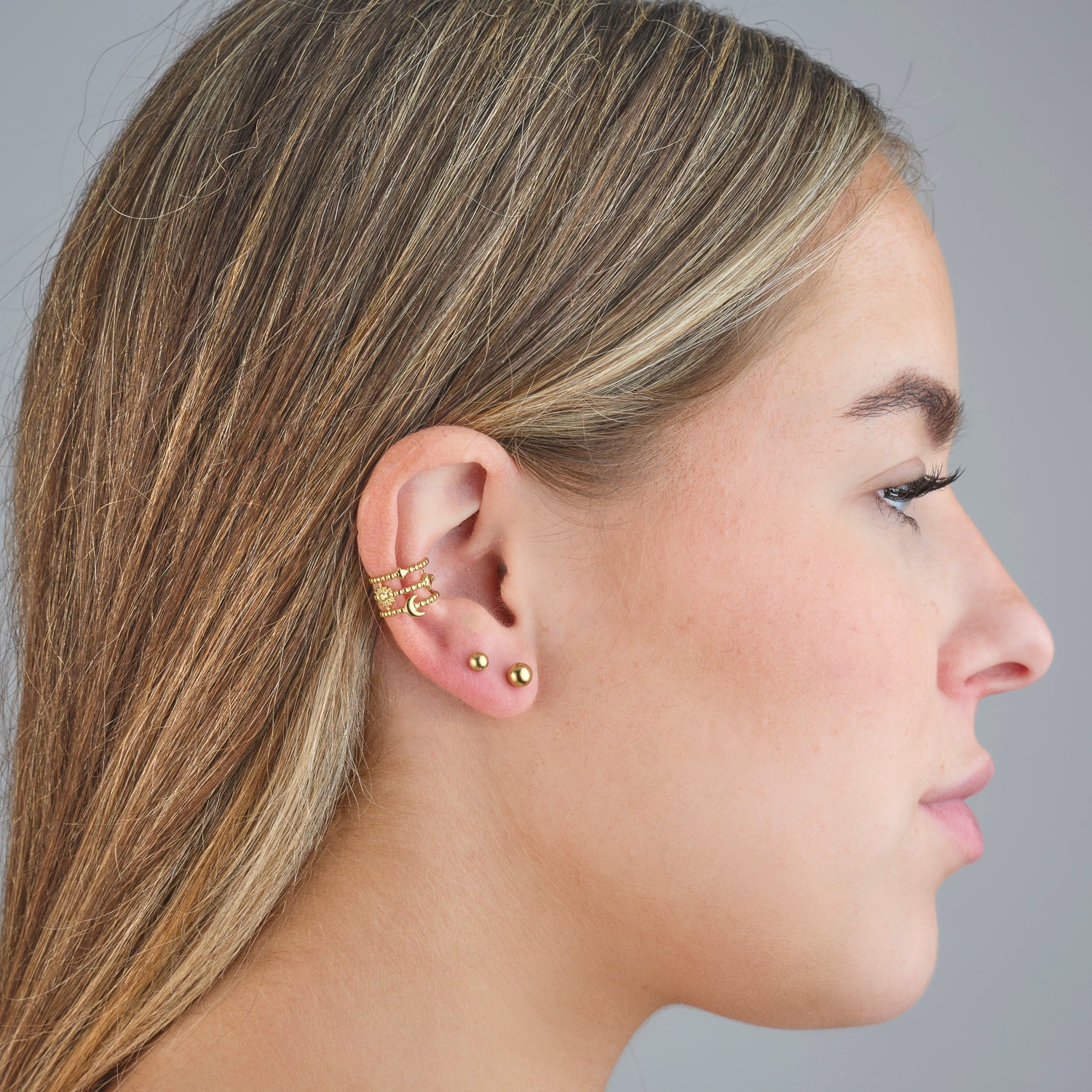 Ear Cuff Cosmos goud - Desieradenconcurrent.nl