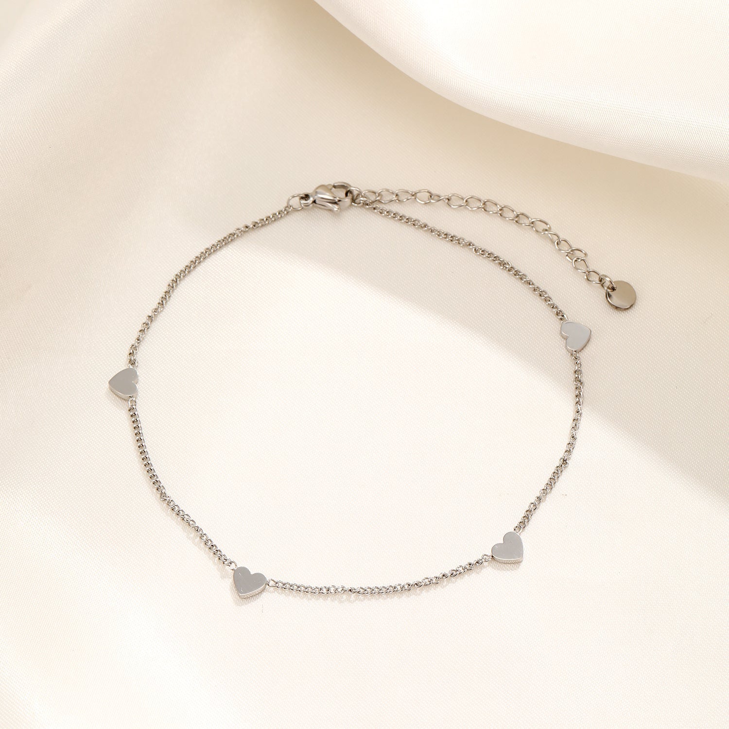 Enkelband hartjes zilver - Desieradenconcurrent.nl