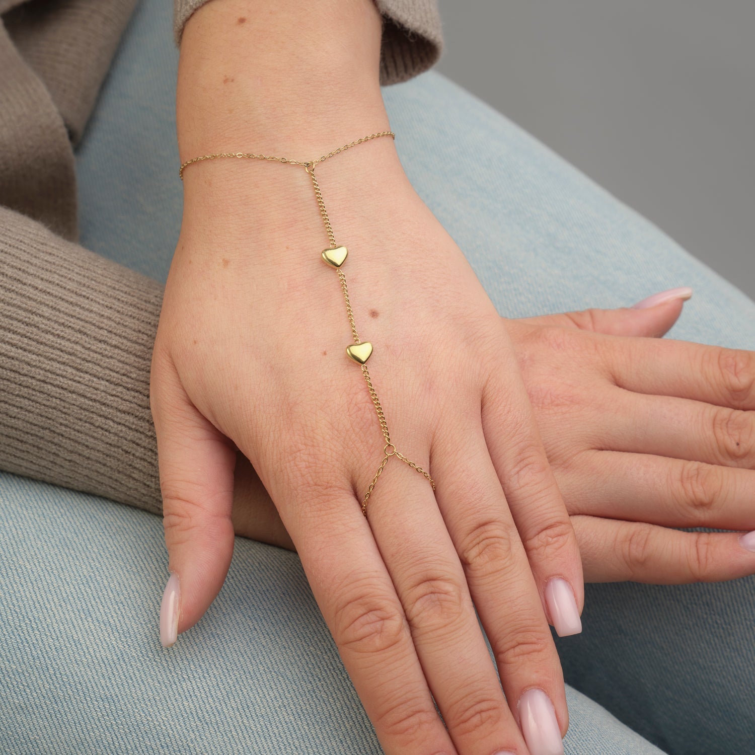 Heart Charm Hand Chain