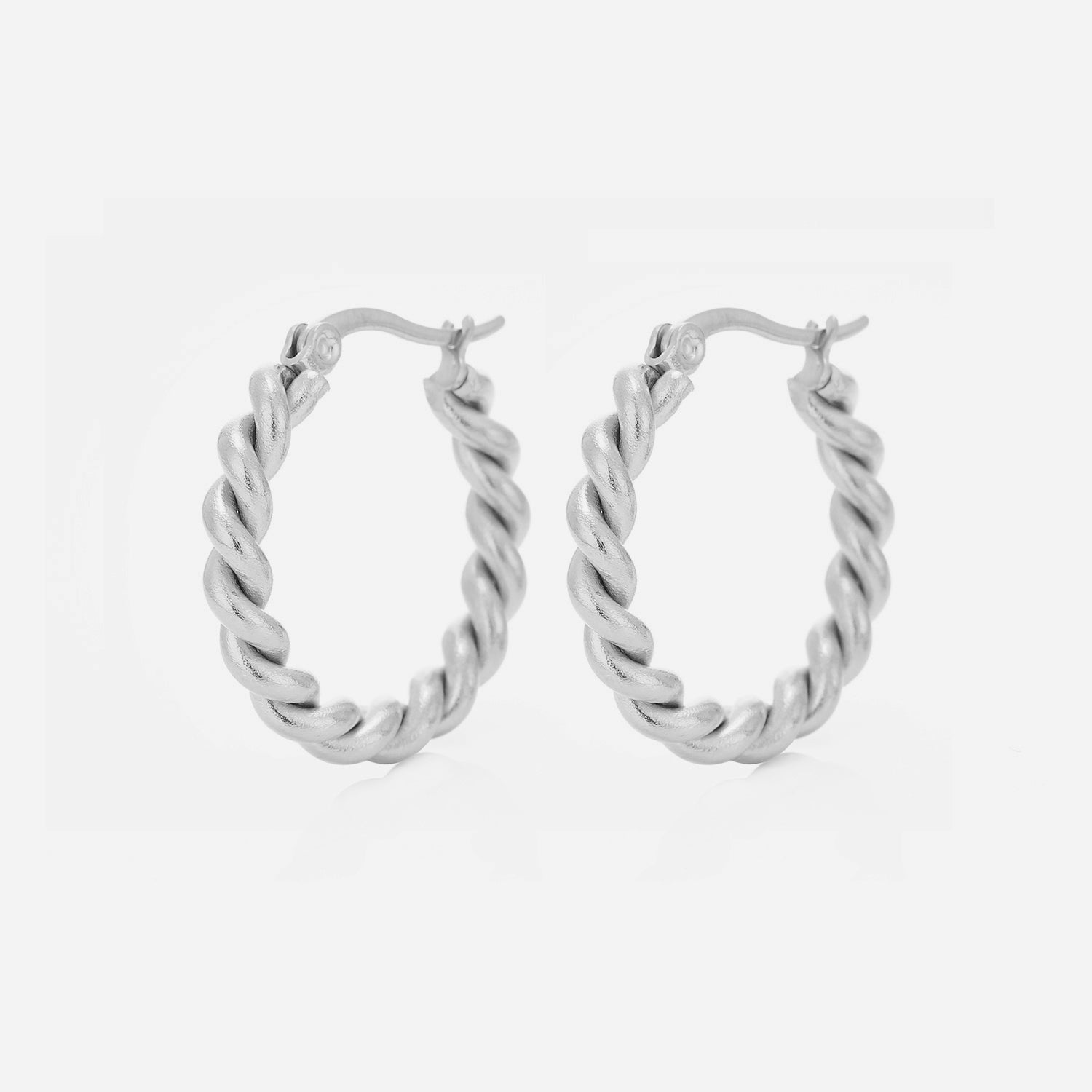 Hoops twisted zilver - Desieradenconcurrent.nl