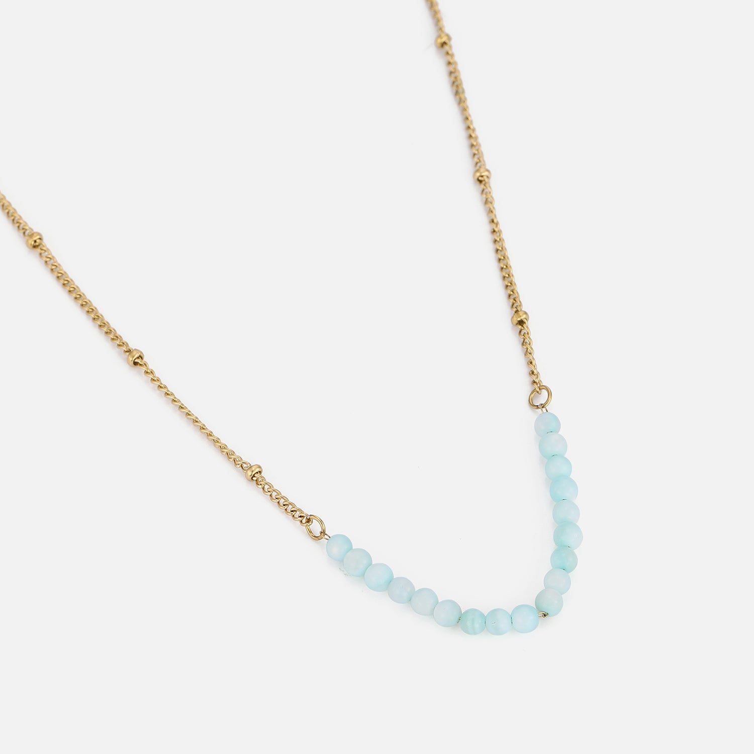 Ketting fijne blauwe kralen goud - Desieradenconcurrent.nl