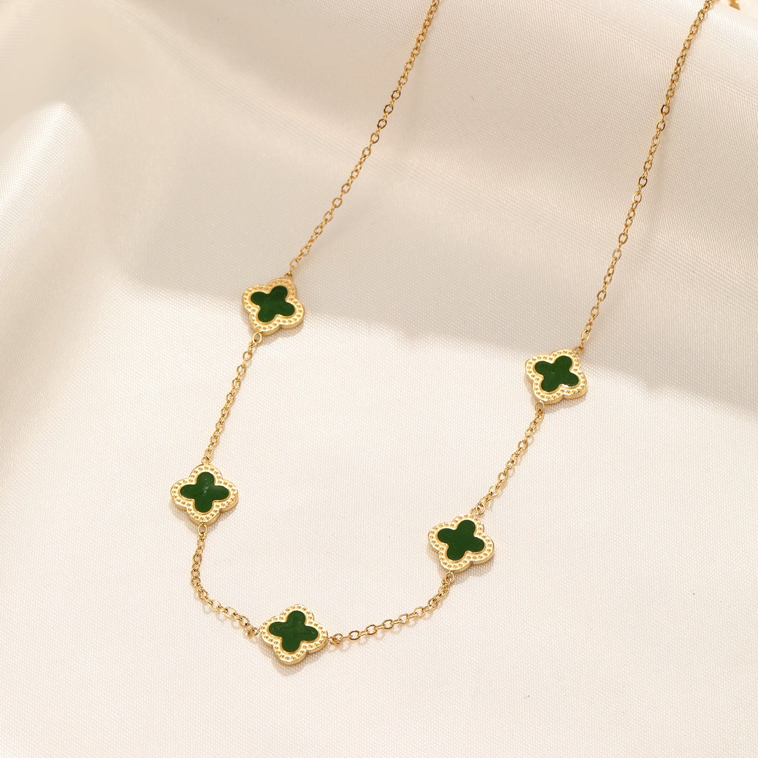 Charm Clover Chain