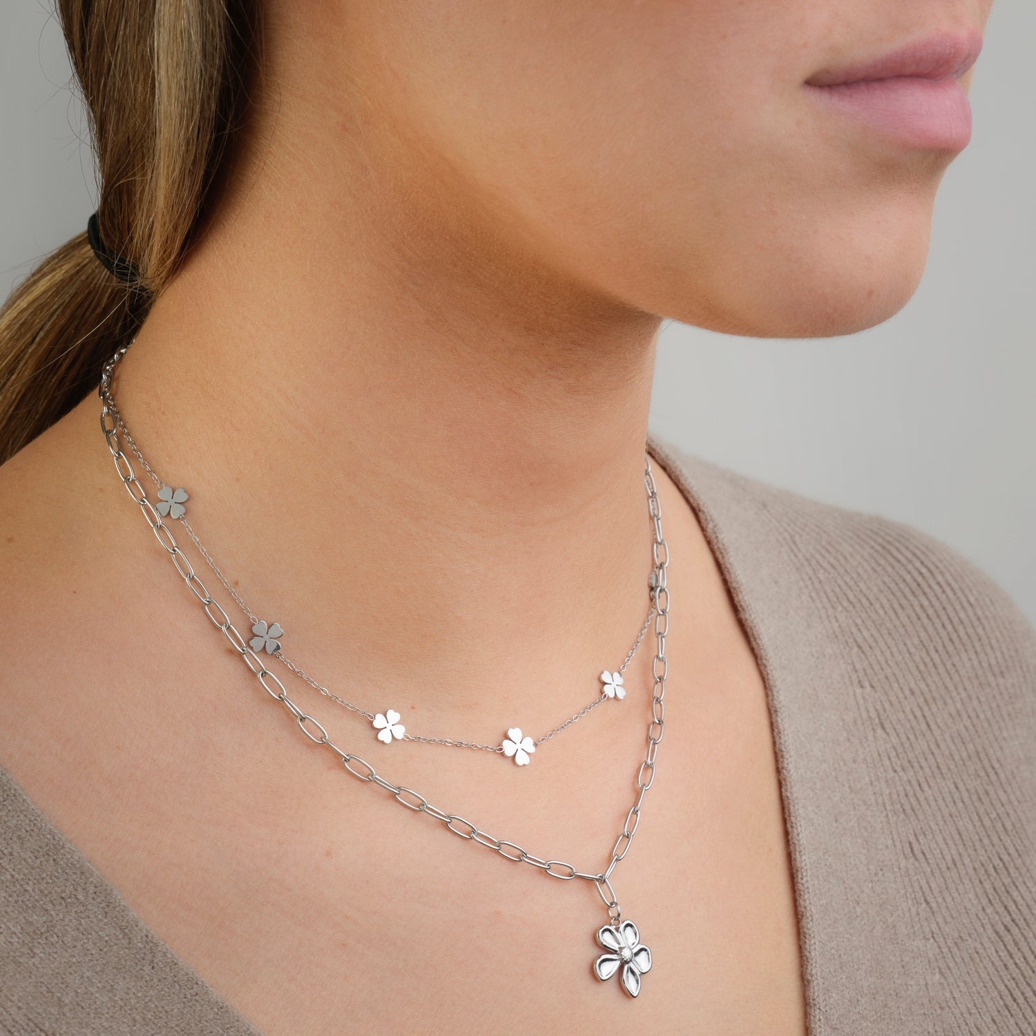 Ketting lucky klavertjes zilver - Desieradenconcurrent.nl