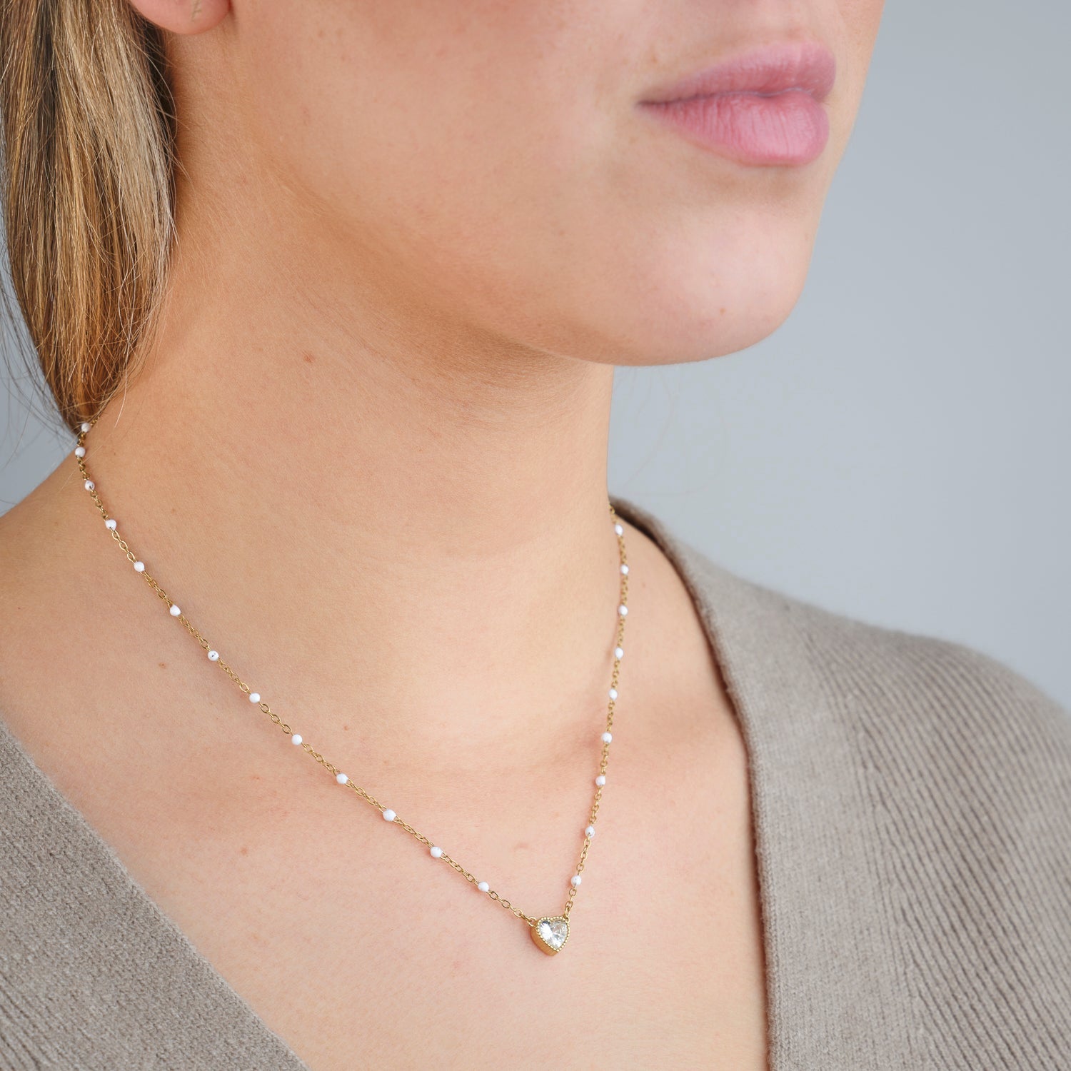 Ketting strass hart met parels goud - Desieradenconcurrent.nl