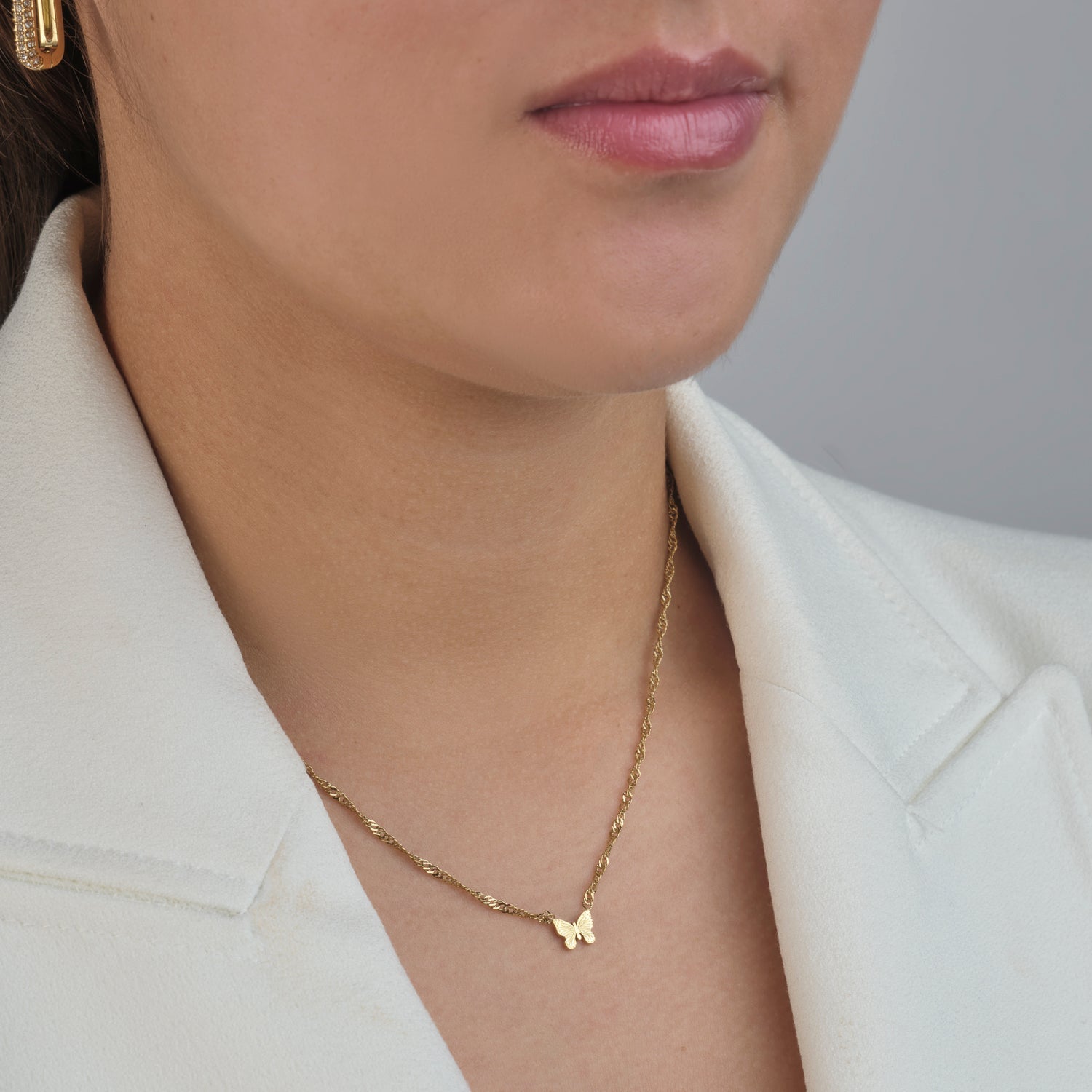 Ketting vlinder goud - Desieradenconcurrent.nl