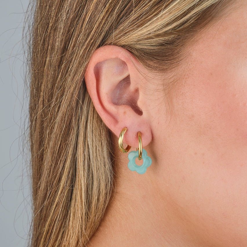 Oorbellen bloem turquoise goud - Desieradenconcurrent.nl