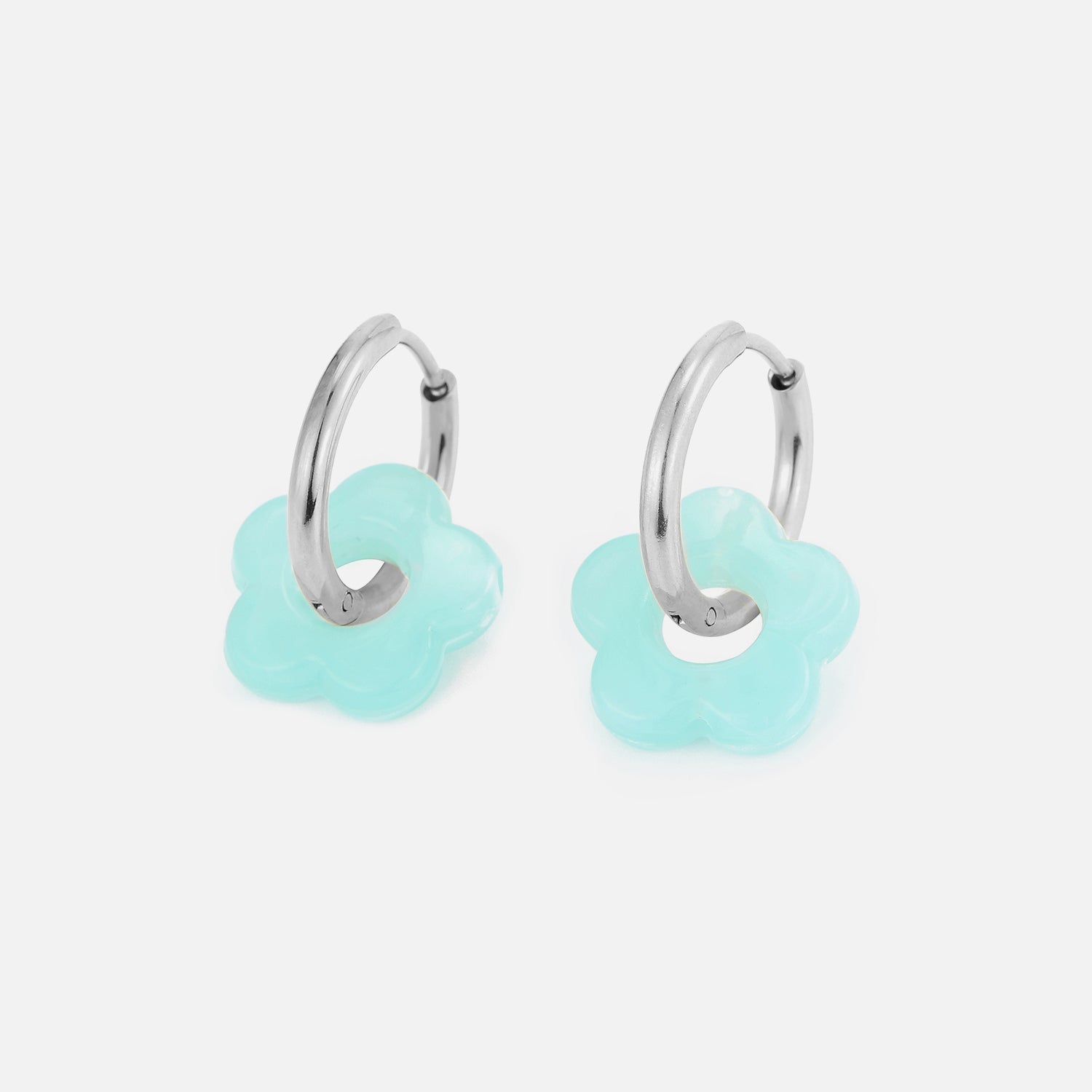 Oorbellen bloem turquoise zilver - Desieradenconcurrent.nl