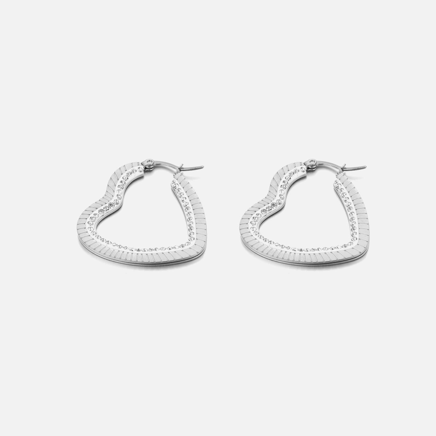 Oorbellen grote hart steentjes zilver - Desieradenconcurrent.nl