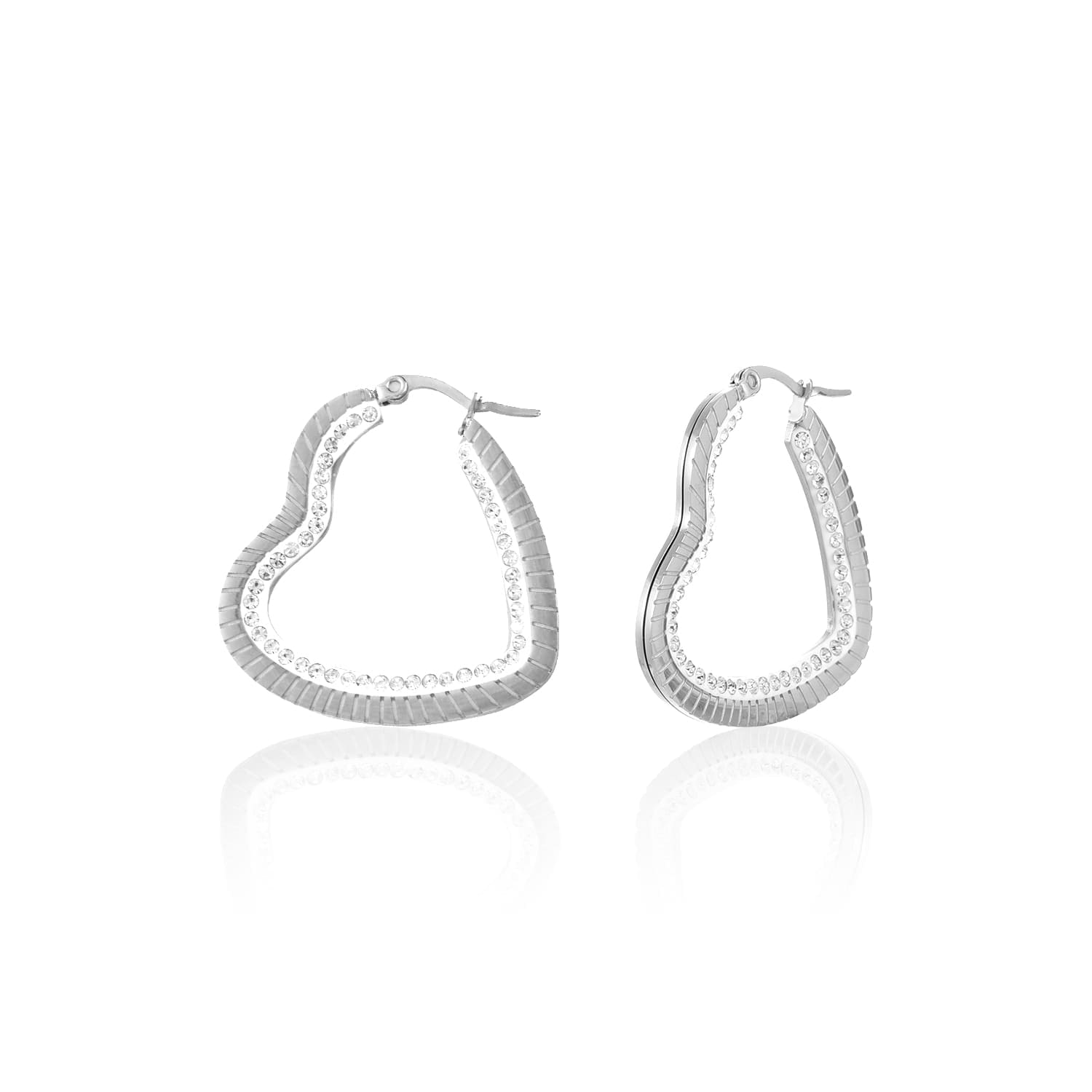 Oorbellen grote hart steentjes zilver - Desieradenconcurrent.nl