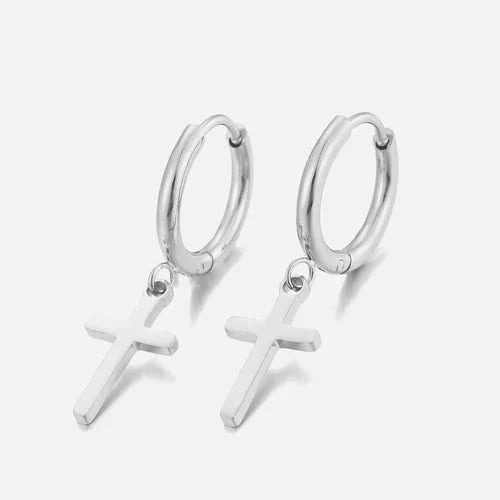 Oorbellen kruisje zilver - Desieradenconcurrent.nl