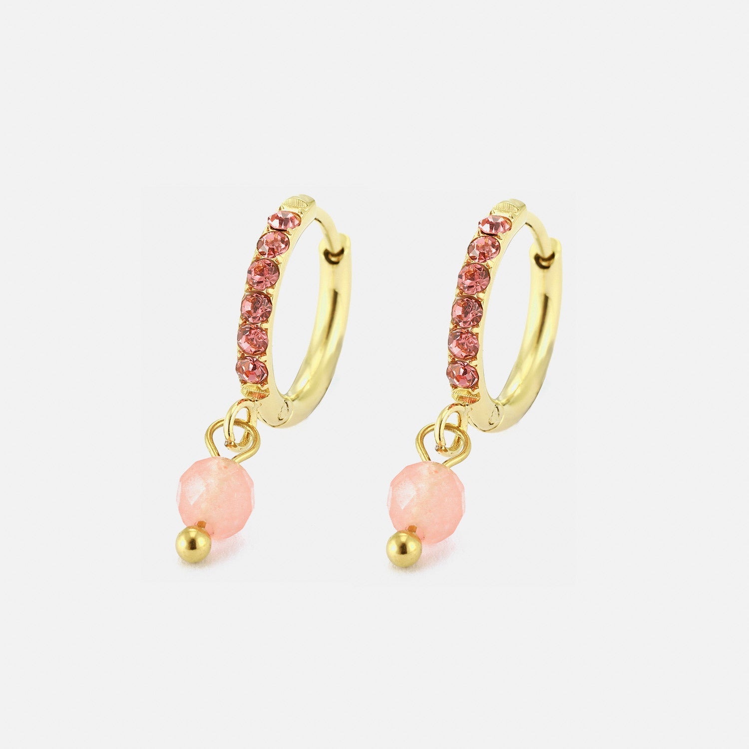 Oorring roze steentjes lux goud - Desieradenconcurrent.nl