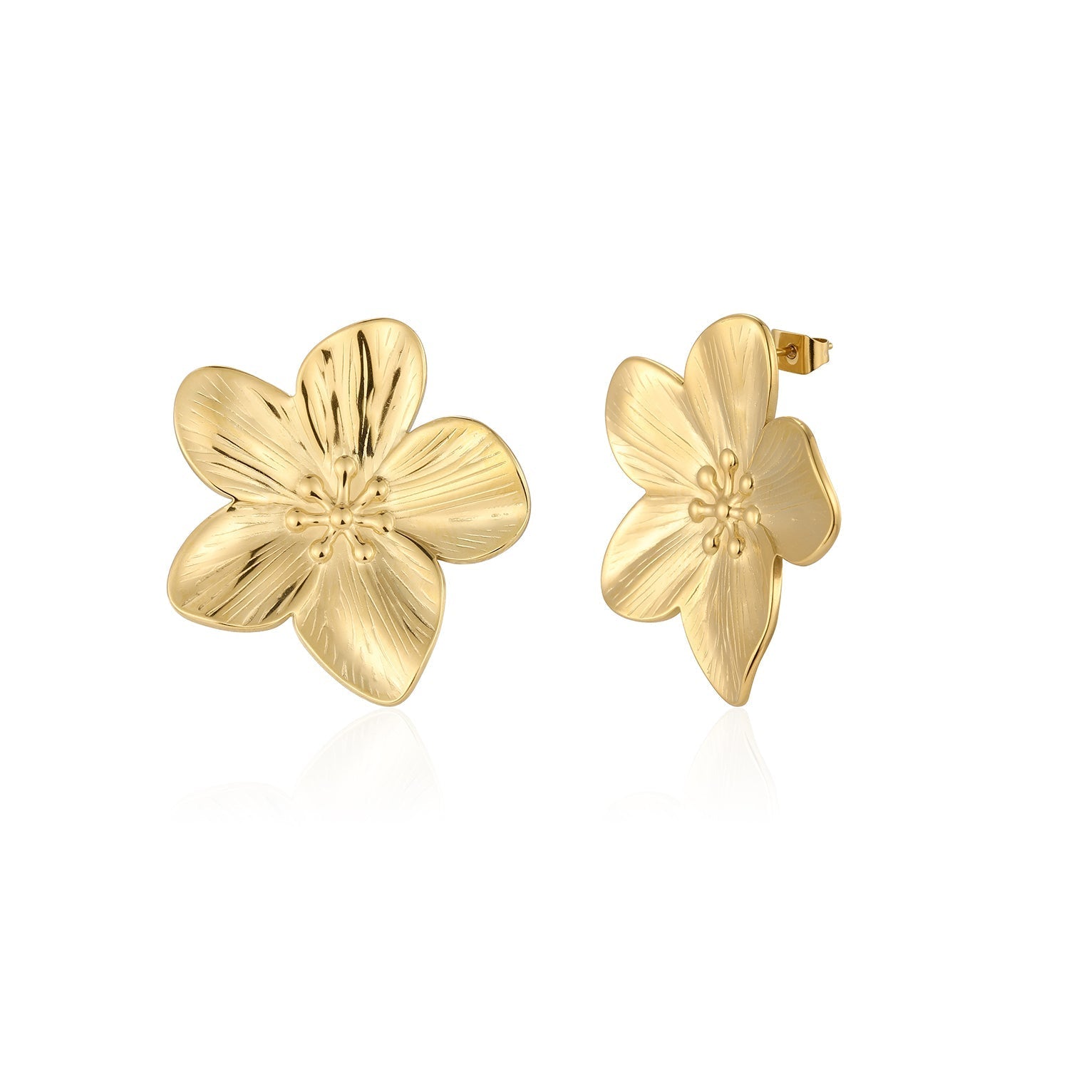 Oorstekers classic flower goud - Desieradenconcurrent.nl
