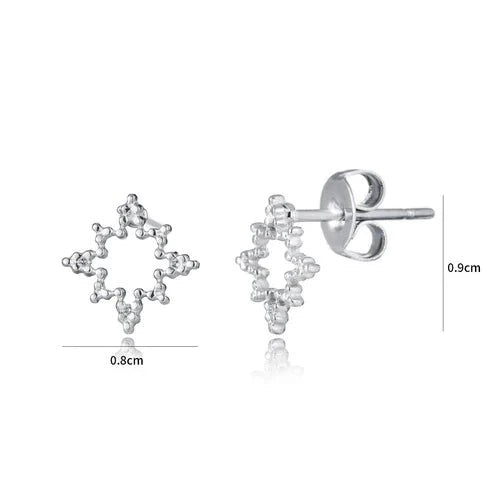 Oorstekers open star zilver - Desieradenconcurrent.nl