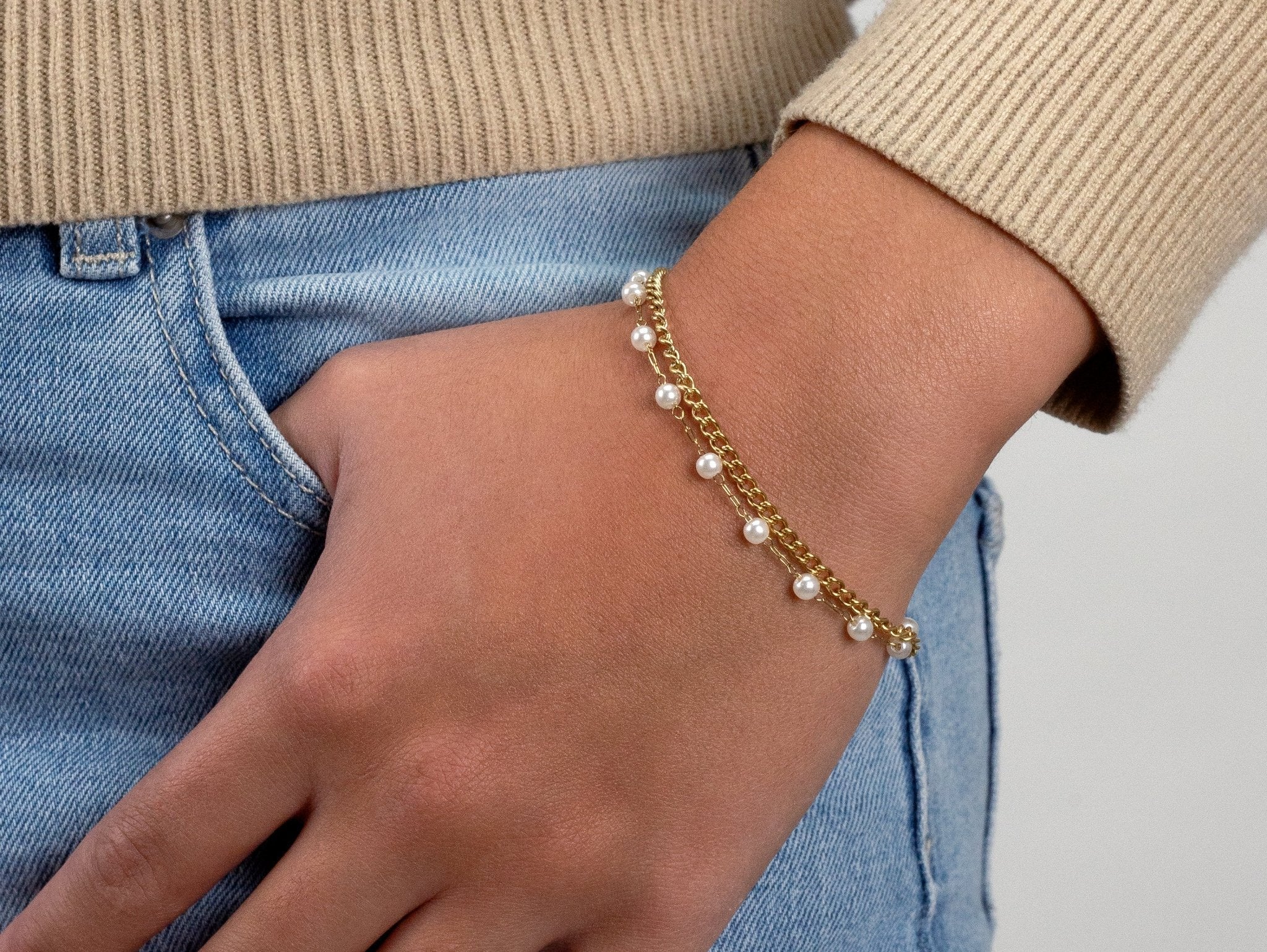 Parel armband tweelaags goud - Desieradenconcurrent.nl