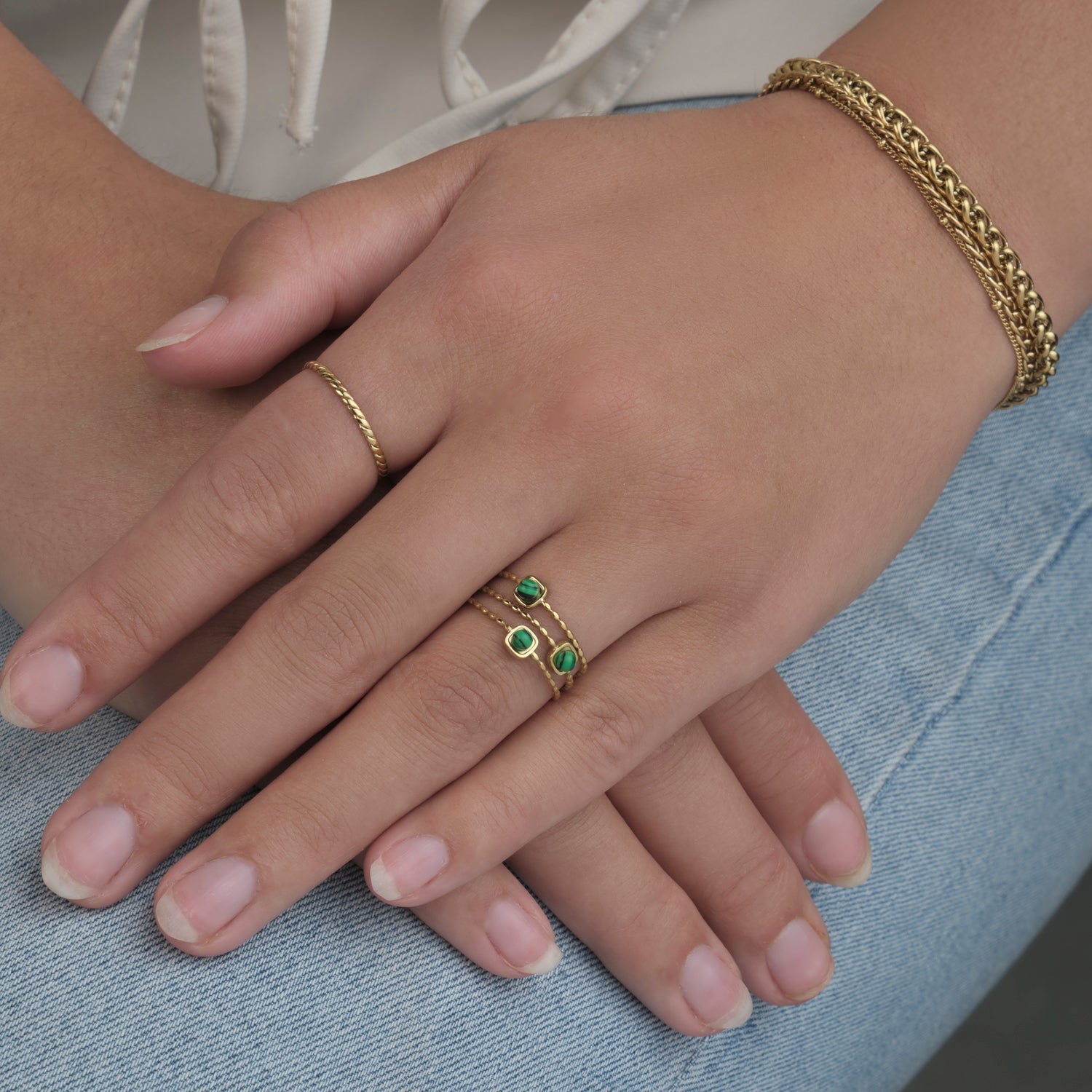 Ring three gems green goud - Desieradenconcurrent.nl