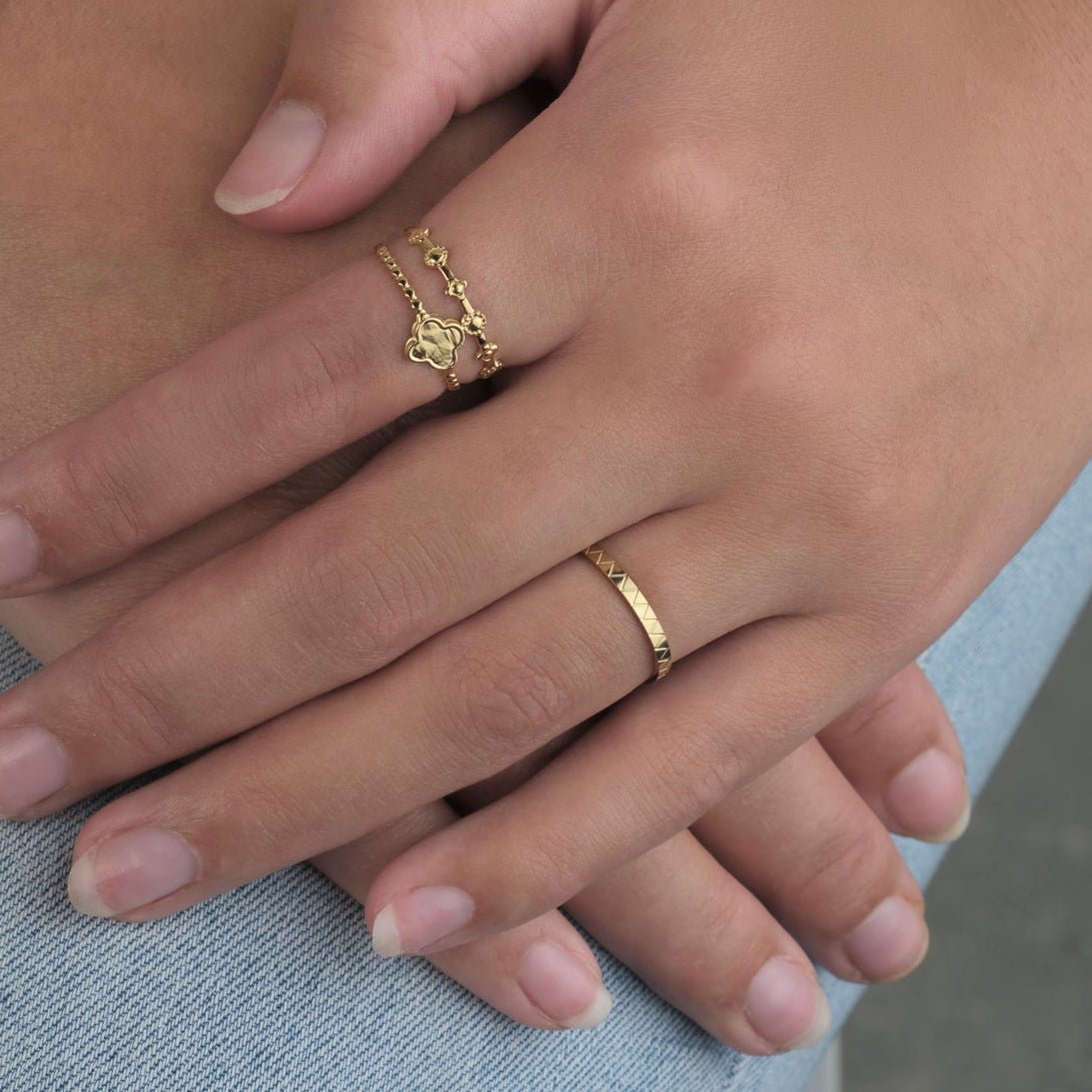 Ring tweelaags klaver goud - Desieradenconcurrent.nl