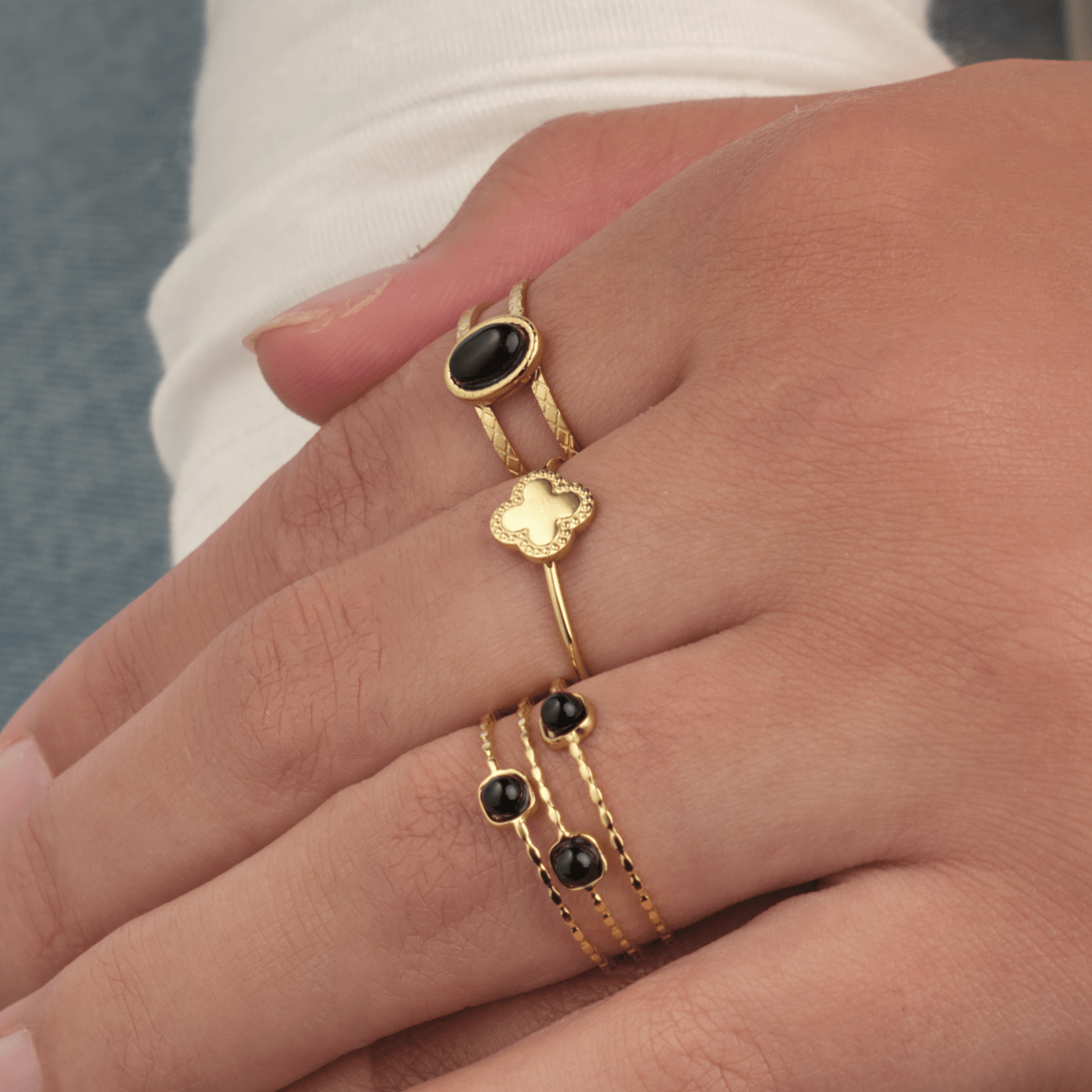 Ring zwarte steen - Desieradenconcurrent.nl