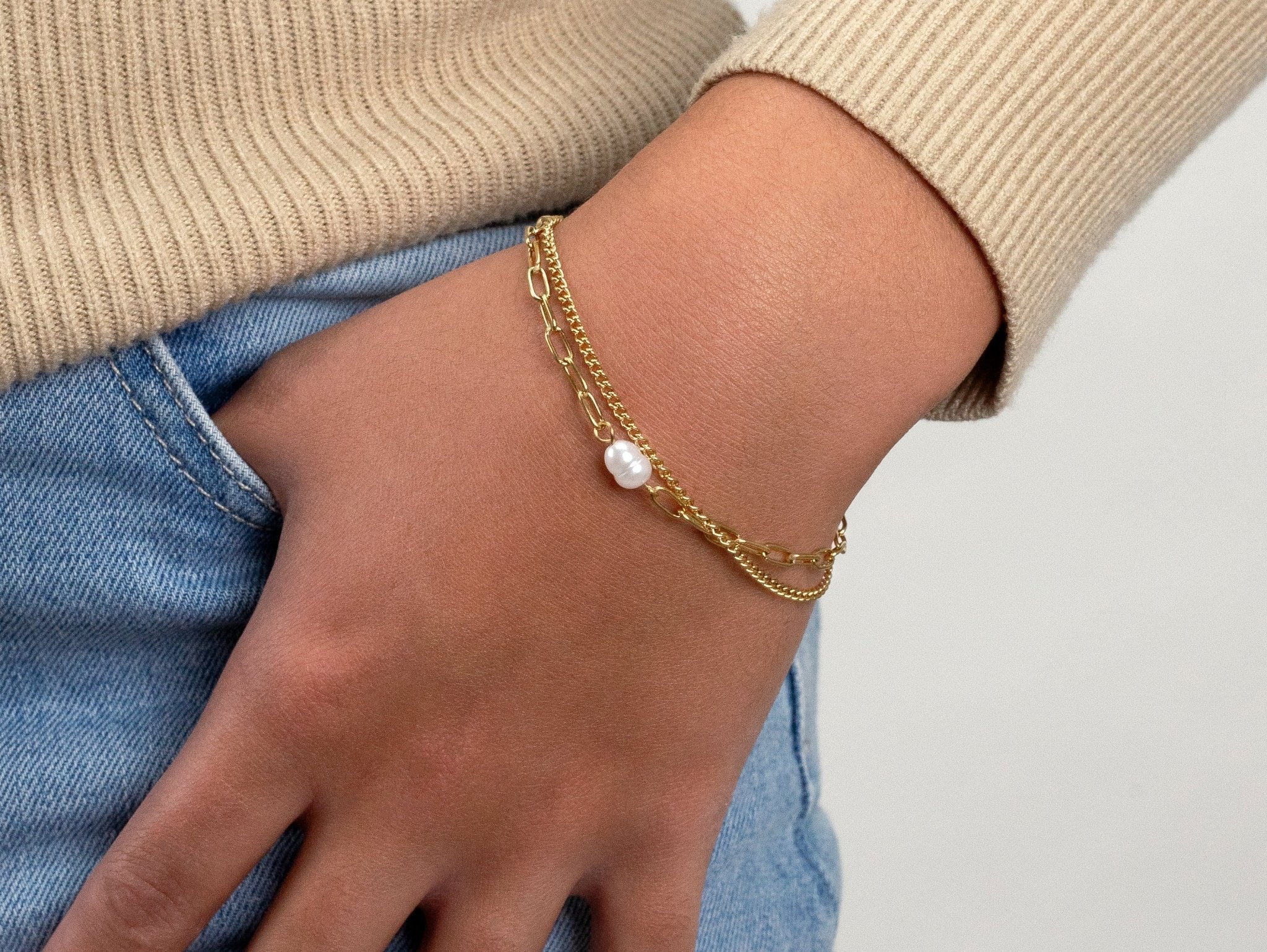 Tweelaags armband parel goud - Desieradenconcurrent.nl